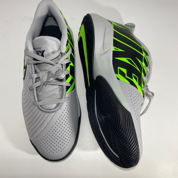 Nike Team Hustle Quick 2 Sport (GS) - Picture 3 of 5